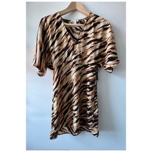 Leith V-Neck Dress NWT XS